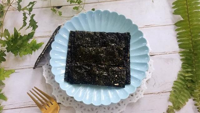 冬天的常备小零食，在家也能轻松制作，咬一口，满嘴香