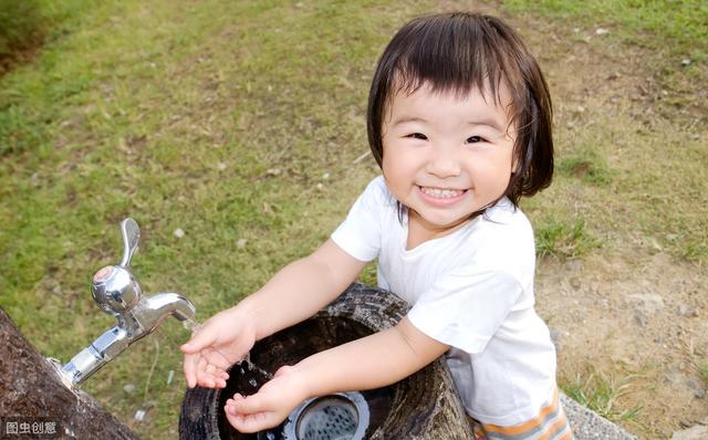 你的育儿经■让孩子放下手机看世界，风靡全日本主妇的方法