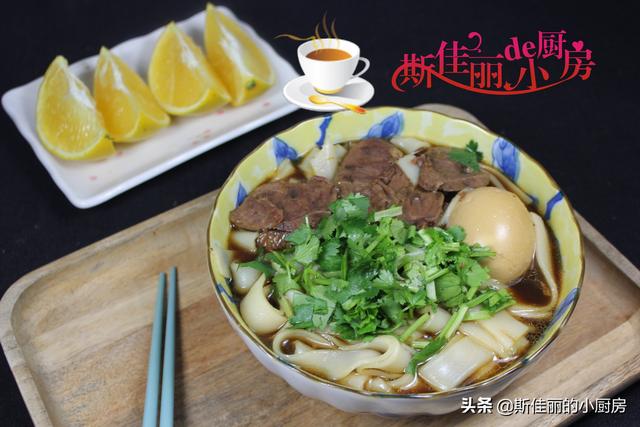 天冷儿子就馋这早餐，我家每周必吃3次，每次煮一大锅连汁都不剩