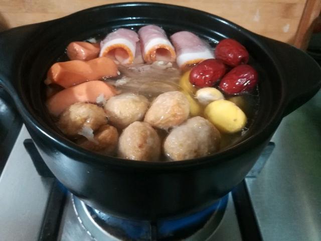 冬天定要常吃这肉，做成汤正适合，连汤带肉鲜香驱寒，浑身暖洋洋