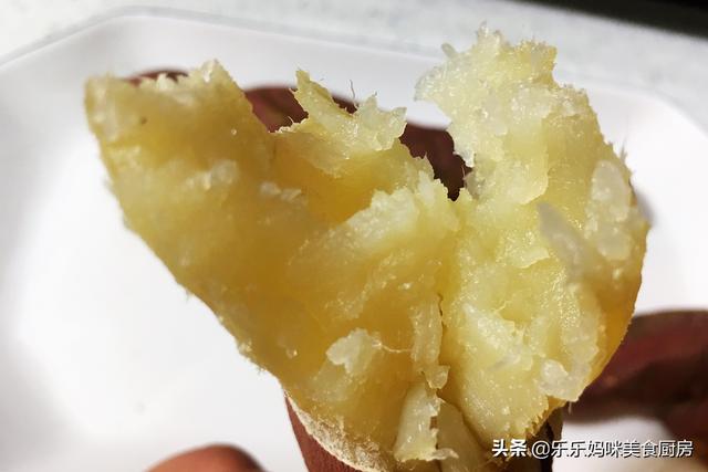 冬季在家烤红薯，牢记3要点，烤的红薯香甜软糯，比买的还好吃