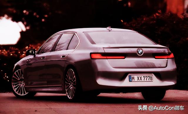 伪装下的BMW“狂想”：全新下一代宝马7系到底“尊荣几何”？