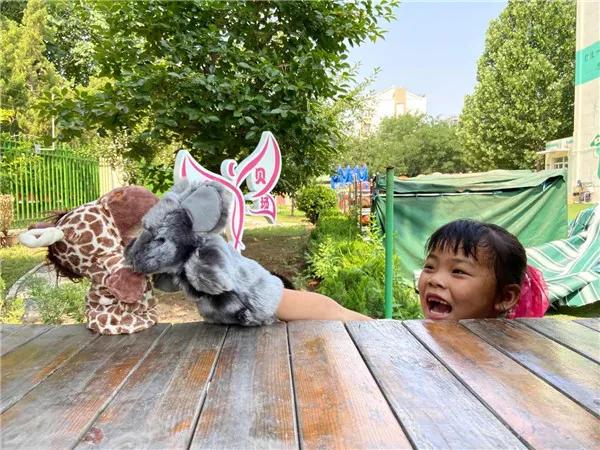 齐鲁东营资讯|亲亲宝贝欢迎“回家”——广饶街道中心幼儿园的开园第一天