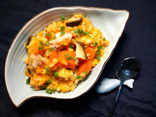 一个电饭锅解决晚饭，懒人福音一锅出，香糯清甜做法简单，太香了