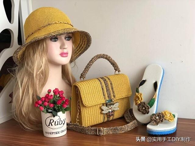 普拉达女王「针织作品」精美的帽子和包包套装,时尚的你值得拥有