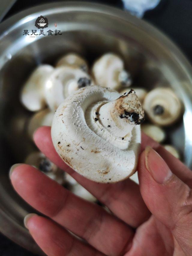 唯一含维生素D的口蘑，再贵也要买，营养低脂，全家人都适合吃