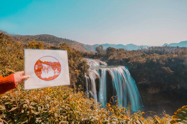 #玩乐足迹#景区打卡照别再扯丝巾了！这五种简单姿势让你回到18岁