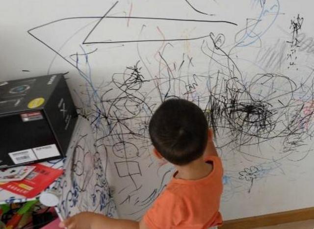 【超级宝妈】孩子身上有这几个“臭毛病”，长大可能更有出息，父母别急着纠正