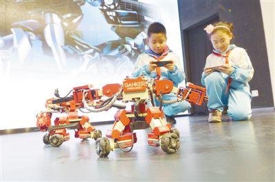 新华网客户端：科技创新让生活更精彩