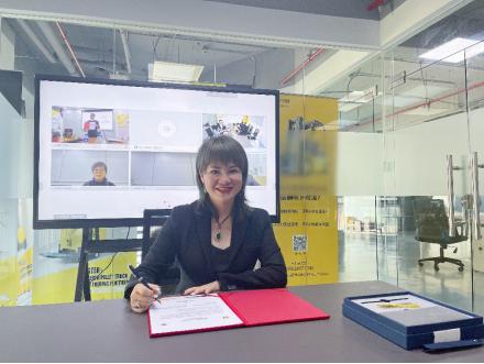 海斯特叉车与DEEP科技达成战略合作 全方位打造叉车工业互联网整体解决方案