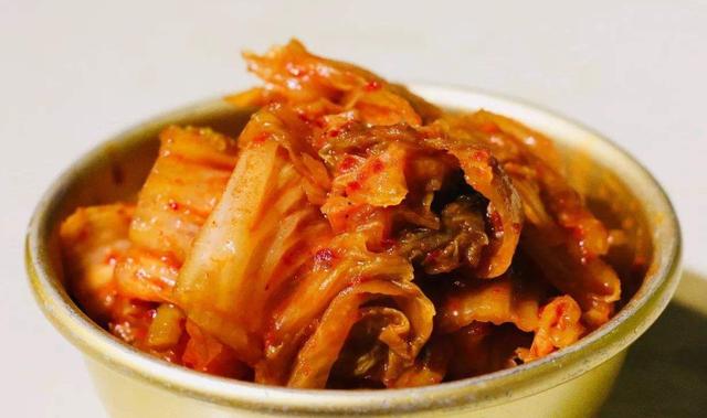 餐桌上3种美食，或在悄悄"堵住"你的血管，再喜欢也要少吃