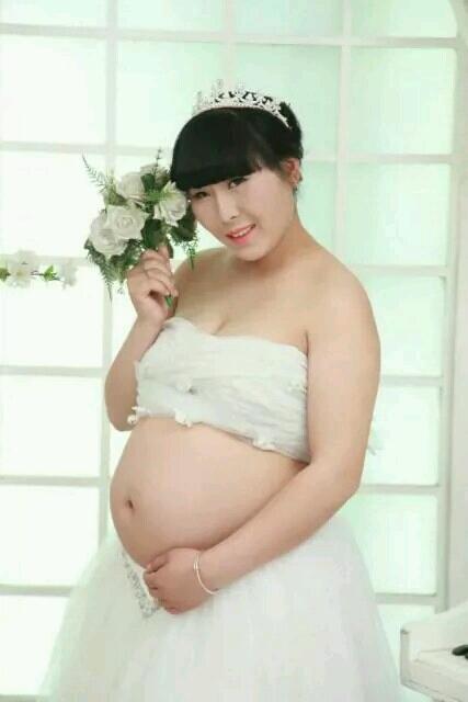 你的育儿经：如何拍出完美的大肚照白白胖胖孕妈妈好幸福