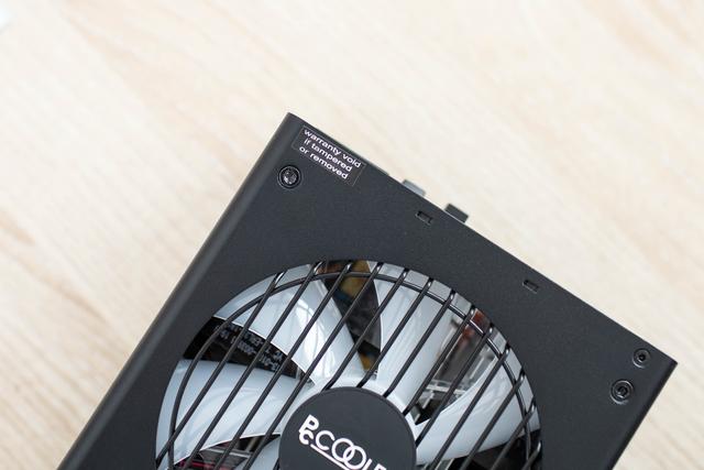 质保10年，买了绝对不亏，机箱里最值得投资的硬件，超频三七防芯