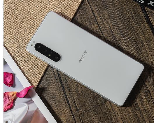 索尼Xperia1 II手机发布会，一个只为了炫技的手机品牌