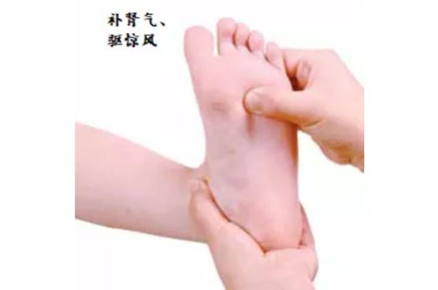 超级宝妈■天天晒不到太阳，孩子变白了但是体质弱了，怎么办