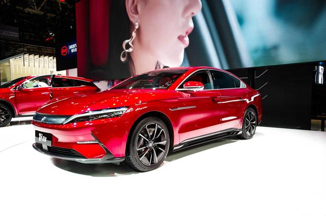 为什么中国引进特斯拉？聪明人才能看透背后的智慧