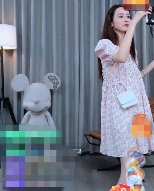张大奕怀孕了吗？张大奕做直播衣着宽松穿出孕妇味福建闽南网