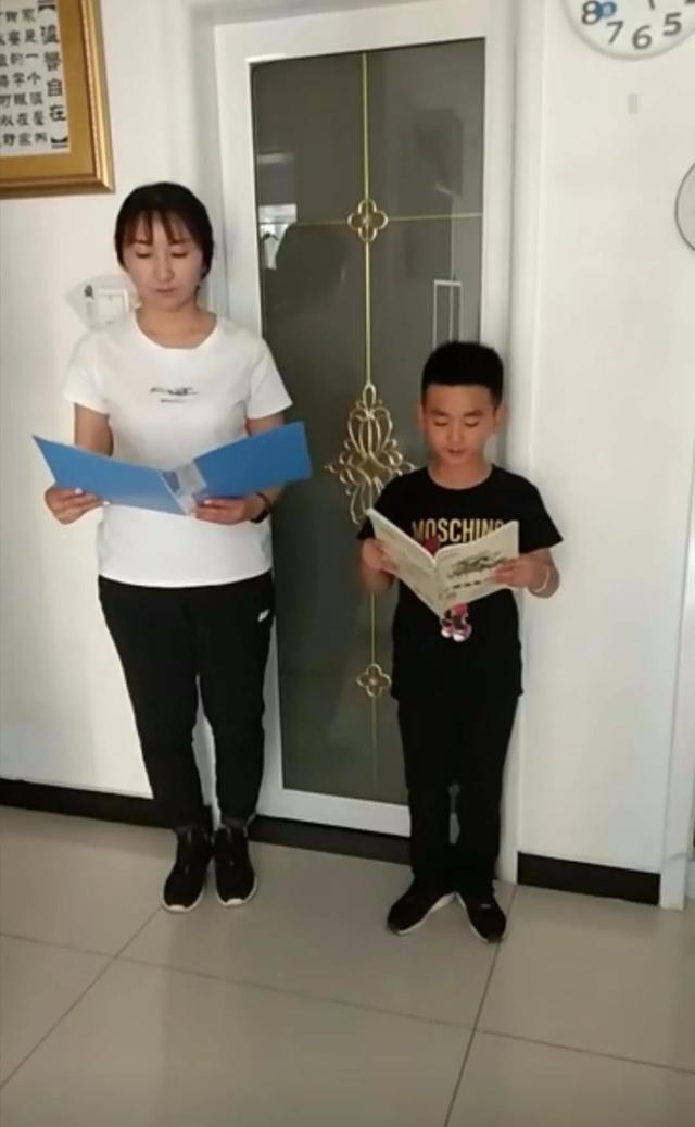 你的育儿经|「承德高新区阳光四季小学 班级特色活动」书香飘万家 阅读润童心