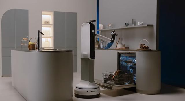 CES���գ�LG��������������ֻ� ΢���Ƴ�������Surface Pro 7+