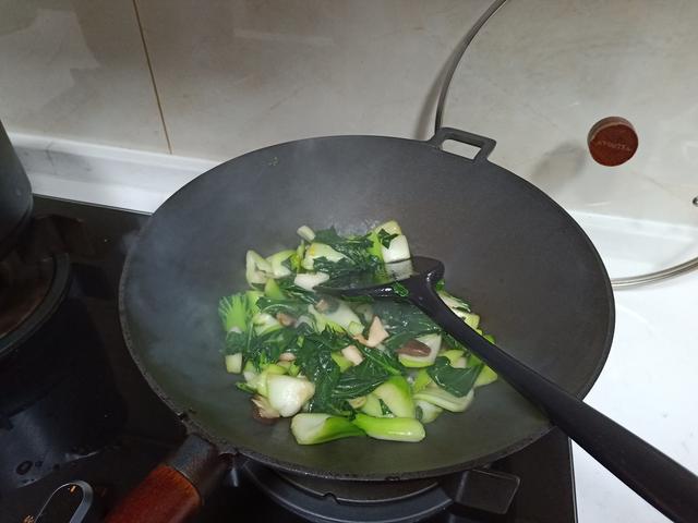 下雪天要吃这3个菜，热乎乎的，鲜美好吃又好做，连汤都不放过