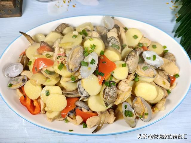 元月这菜比萝卜受欢迎，放把蛤蜊一起焖，鲜美滋补，寓意大吉大利