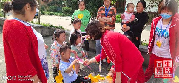 「超级宝妈」疫情无情，桂花幼教人最有情