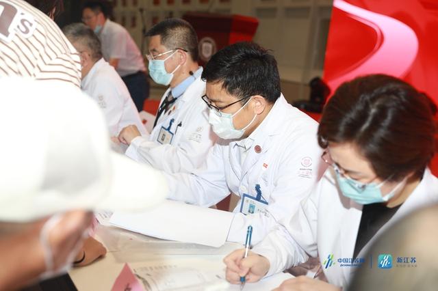 医院|我为群众办实事丨庆祝建党100周年，南医大附属逸夫医院开展百名专家义诊活动