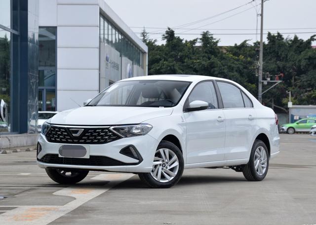 家用代步就选这5款车，国产合资全都有，最低仅需4万多