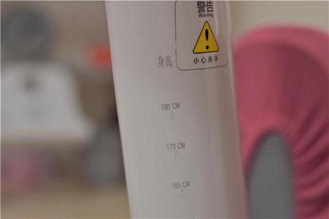 [你的育儿经]爱果乐大收纳儿童学习桌椅怎么样，实际体验来了