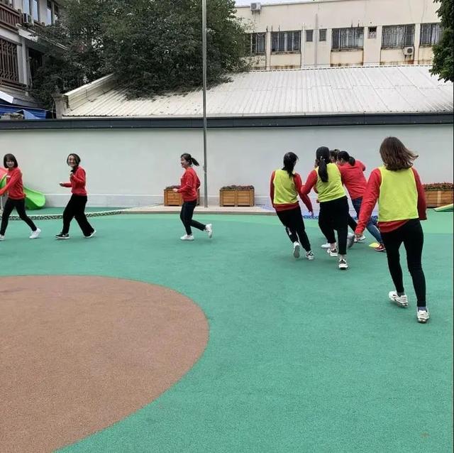 “足”够精彩，“足”梦前行——福州市台江实验幼儿园开展教师足球培训活动