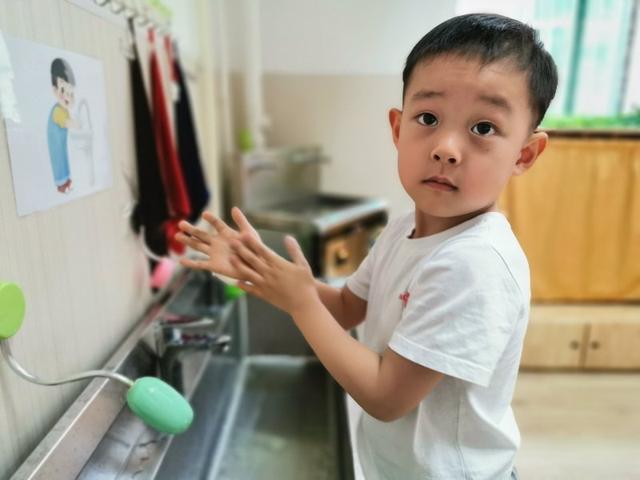 你的育儿经|用笑脸迎接新学期！市中区舜南幼儿园开启快乐时光