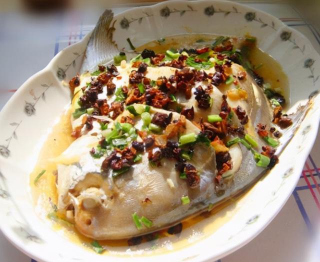 冬季多给孩子吃这鱼好，蒸一蒸，肉多刺少营养高