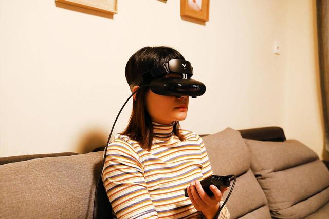 可以随身携带的巨幕影院？没错，它就是GOOVIS Young