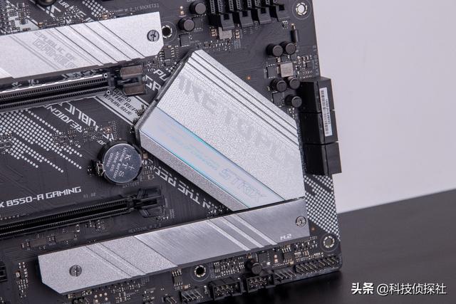 Zen3上新，或者你需要这块ROG B550-A吹雪