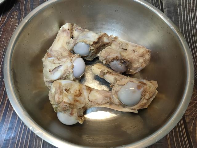 你的育儿经@春天多给家人煲这汤，5块钱一斤，好喝又营养，孩子常喝身体棒