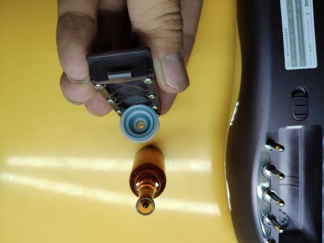 摆脱秃如其来的聪明绝顶—MXL智能光束健发梳