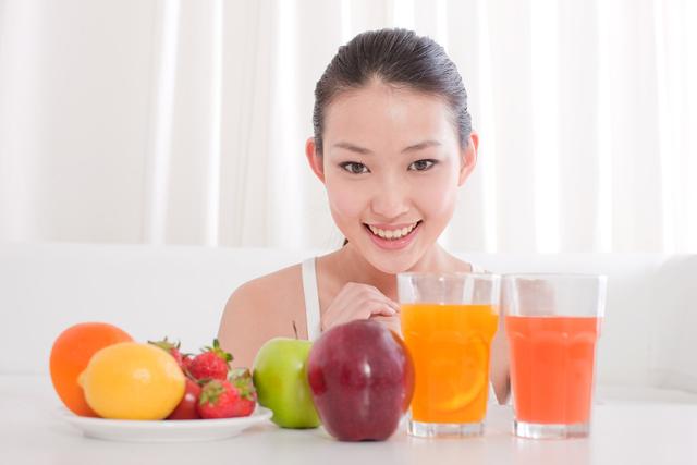 「你的育儿经」健康安全吃零食：宝妈宝爸们这几种零食别去碰