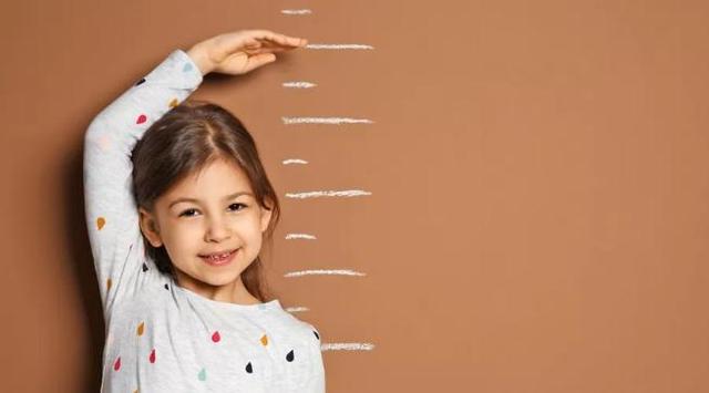 孩子长高只能靠遗传吗？抓好两个黄金期，让孩子的遗传基因更高