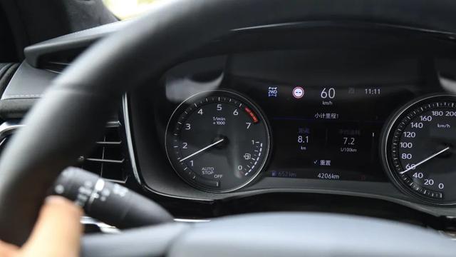 乘车御剑@2.0T+9AT,还带四驱,凯迪拉克XT6油耗测试结果曝光