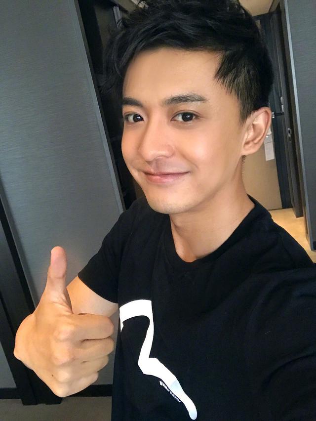 因戏生情，没想到戏外“小燕子”和“尔康”的婚后生活这么甜|资讯早知道