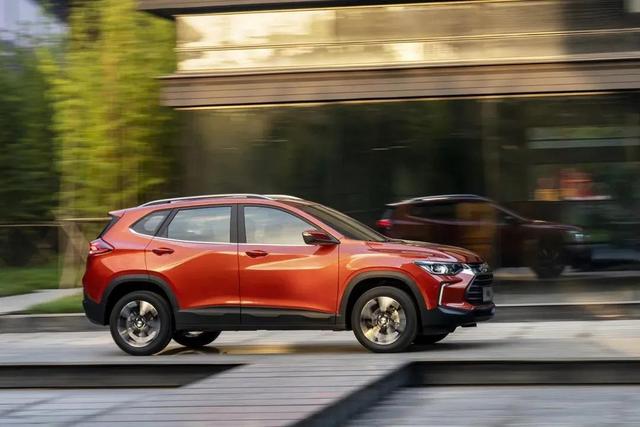 配6AT，省油好开的雪佛兰创酷新款售12.59万元