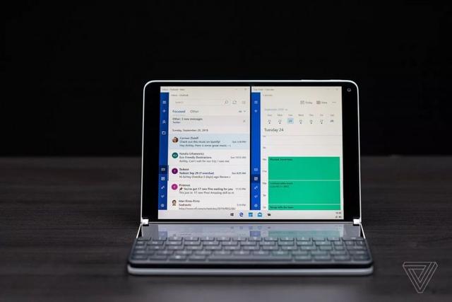 #环球网#仍需打磨：首款Windows 10X模拟器上手
