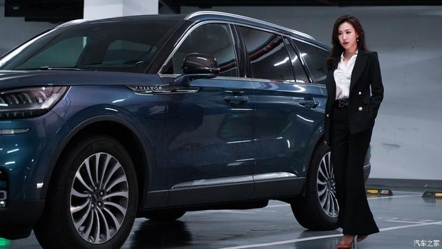 『约吗旅行』美女携飞行家的一天