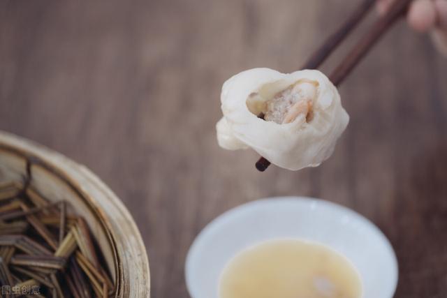 脖子这3个迹象，暗示癌细胞已“苏醒”？做好3事，预防癌症到来