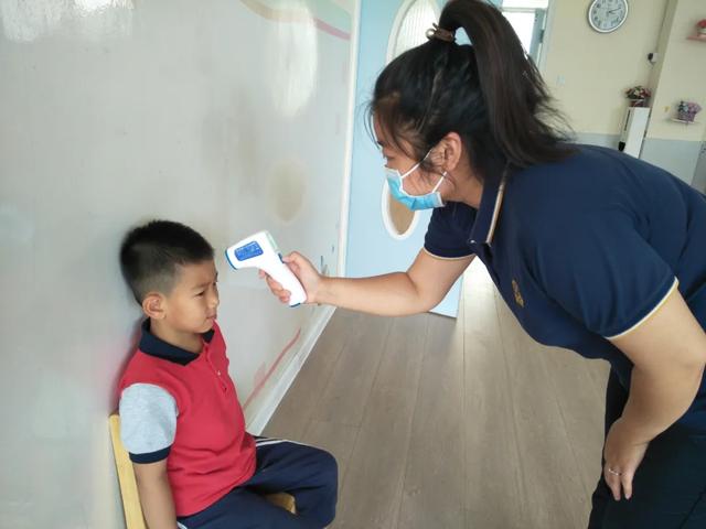 爱心总动员|不负时光 重燃希望 丨 文圣路（主园）幼儿复园一日生活纪实