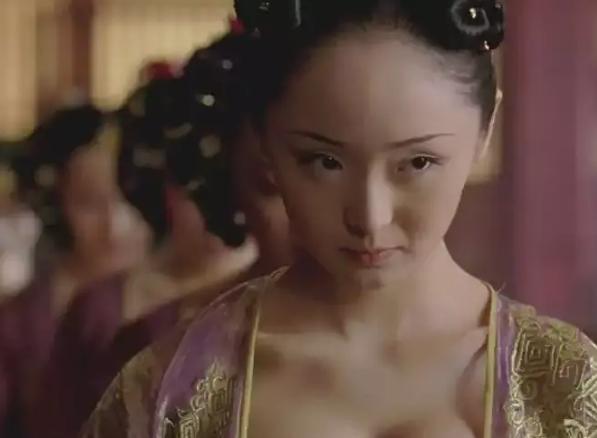 《东成西就》合影，林青霞hold住了王祖贤张曼玉，刘嘉玲就是妹妹影视交流地