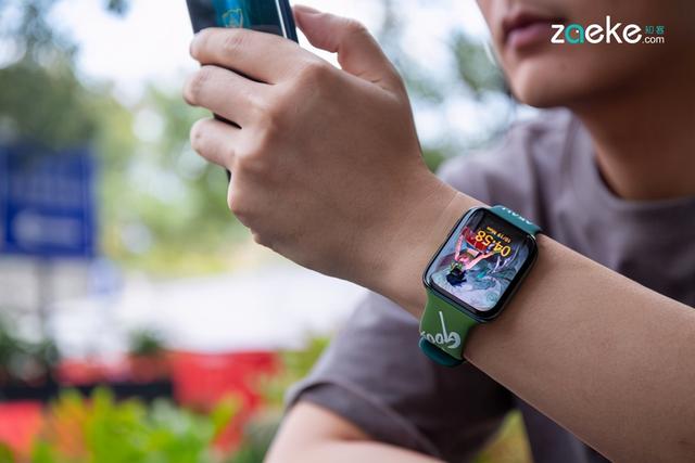 召唤师们的通行证，就是OPPO Find X2英雄联盟限定版