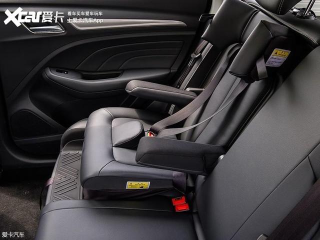 #你的育儿经#正确保护儿童安全的姿势是什么？