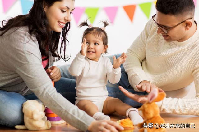 超级宝妈：《小泰迪双语启蒙系列》：从会认到会说，孩子只差这两本书