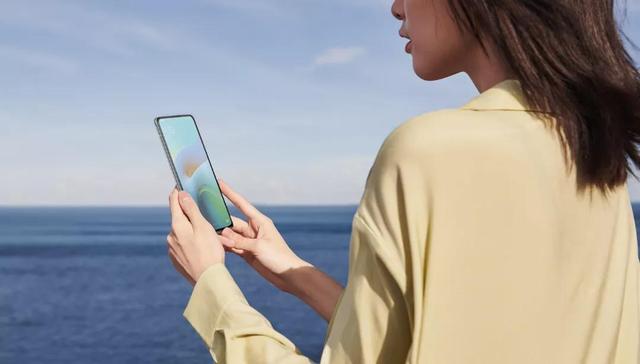 打不过就降价？红米手机迎来最狠对手